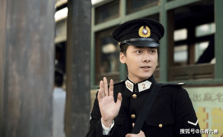 《知否》中的墨兰,在李易峰新剧中成了“颜值担当”
