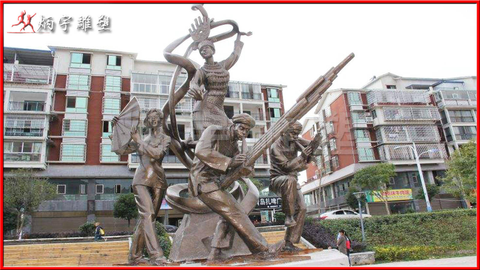舞蹈雕塑--演绎中华民族舞蹈特色风采