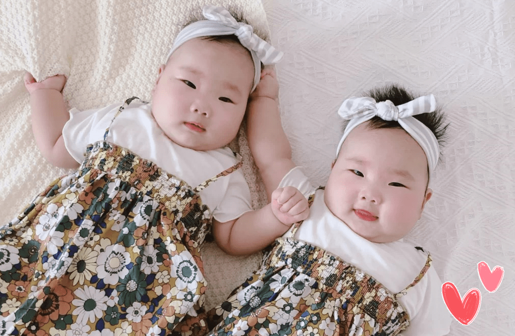 作息时间|该如何安排？这份宝宝作息时间表拍了拍宝妈0~6个月婴儿吃玩睡
