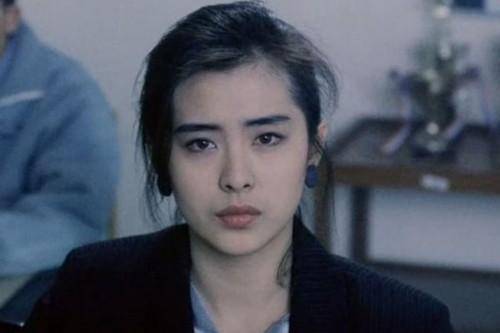 王祖贤53岁近照,十足女人味又带点空灵感