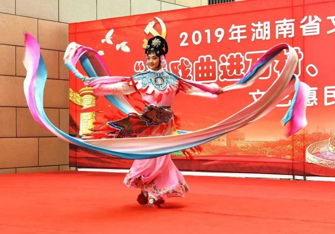 摄影比赛一组照片一般多少张 55021242732141a7937c17fa5a601d82.jpeg