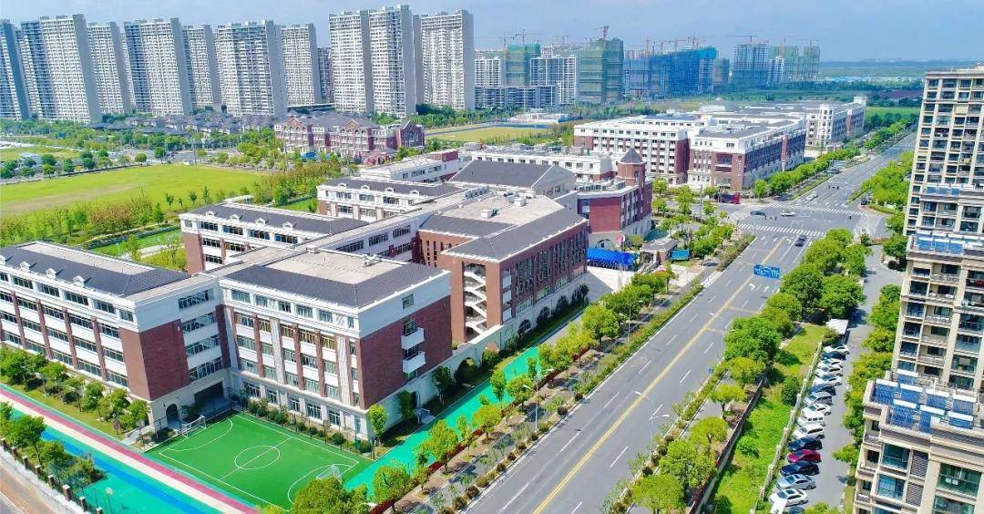 幼儿园人均占地面积_人均耕地面积排名图片(3)