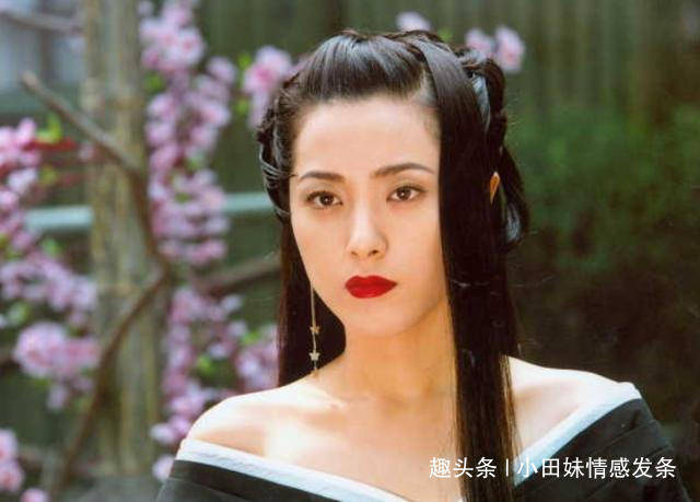曾被称为“最美女鬼”,三任男友皆成为影帝