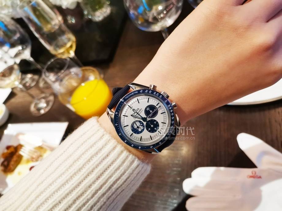 欧米茄|欧米茄“史努比奖”50周年纪念腕表实拍评测