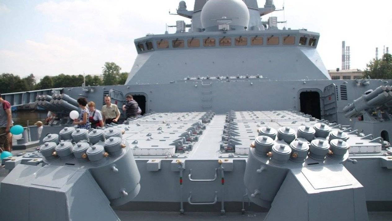 原创小舰扛大炮的代表之作俄罗斯22350型宙斯盾级别导弹护卫舰