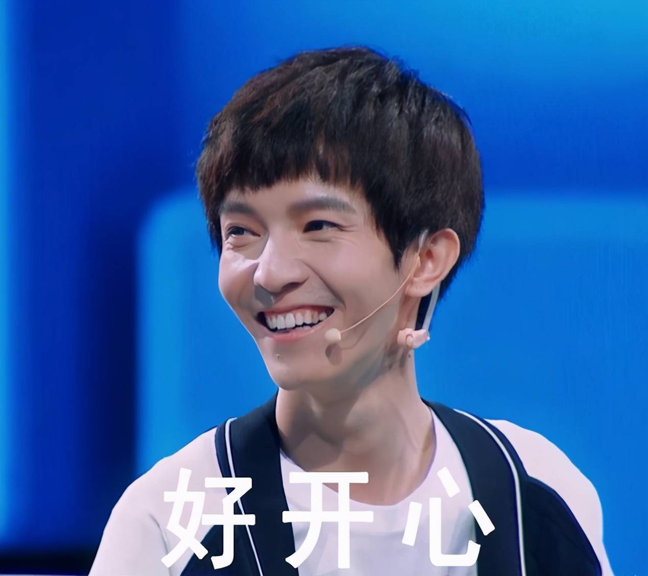 能把帅哥拍得如此“吓人”,对郭敬明来说,这还是头一次
