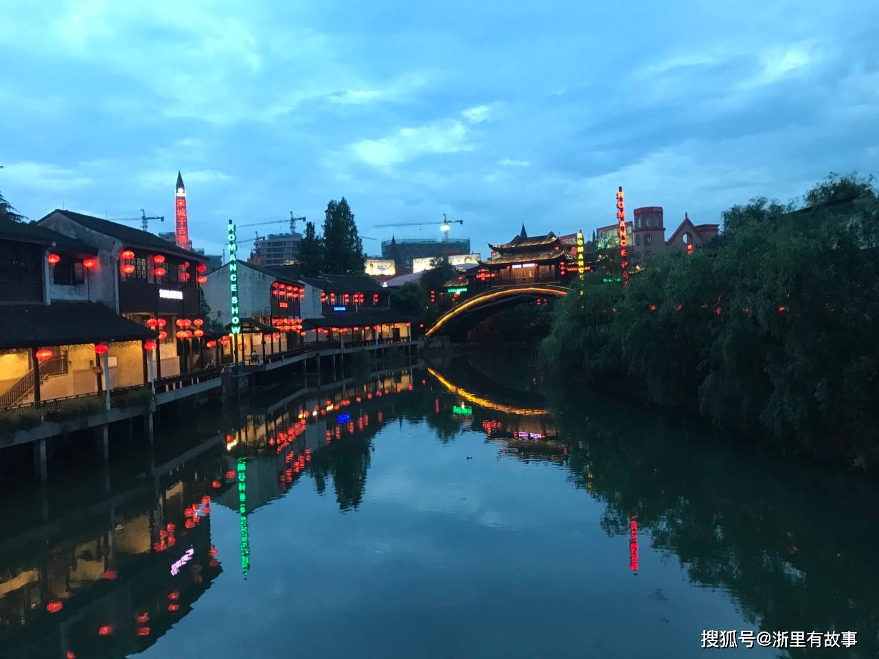 嘉兴人均_嘉兴红船图片
