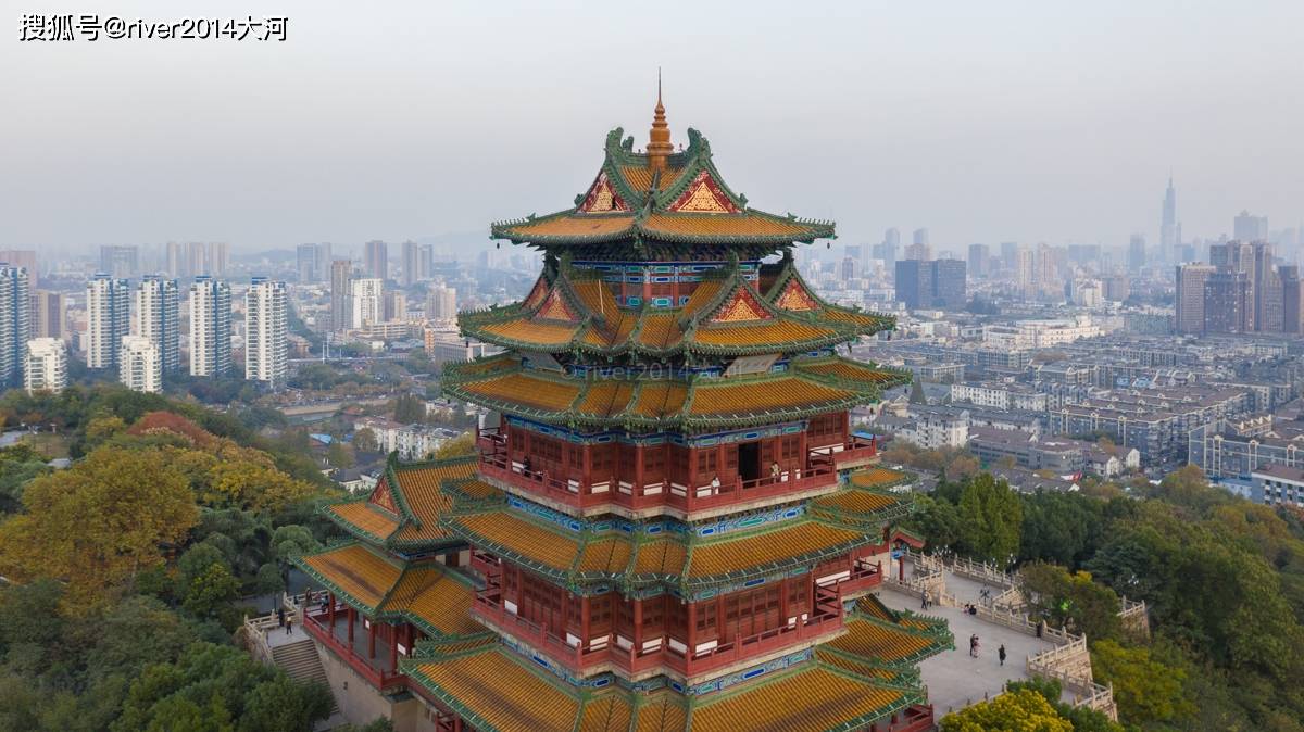 江南四大名楼之一南京阅江楼，从设计到建成用了600多年