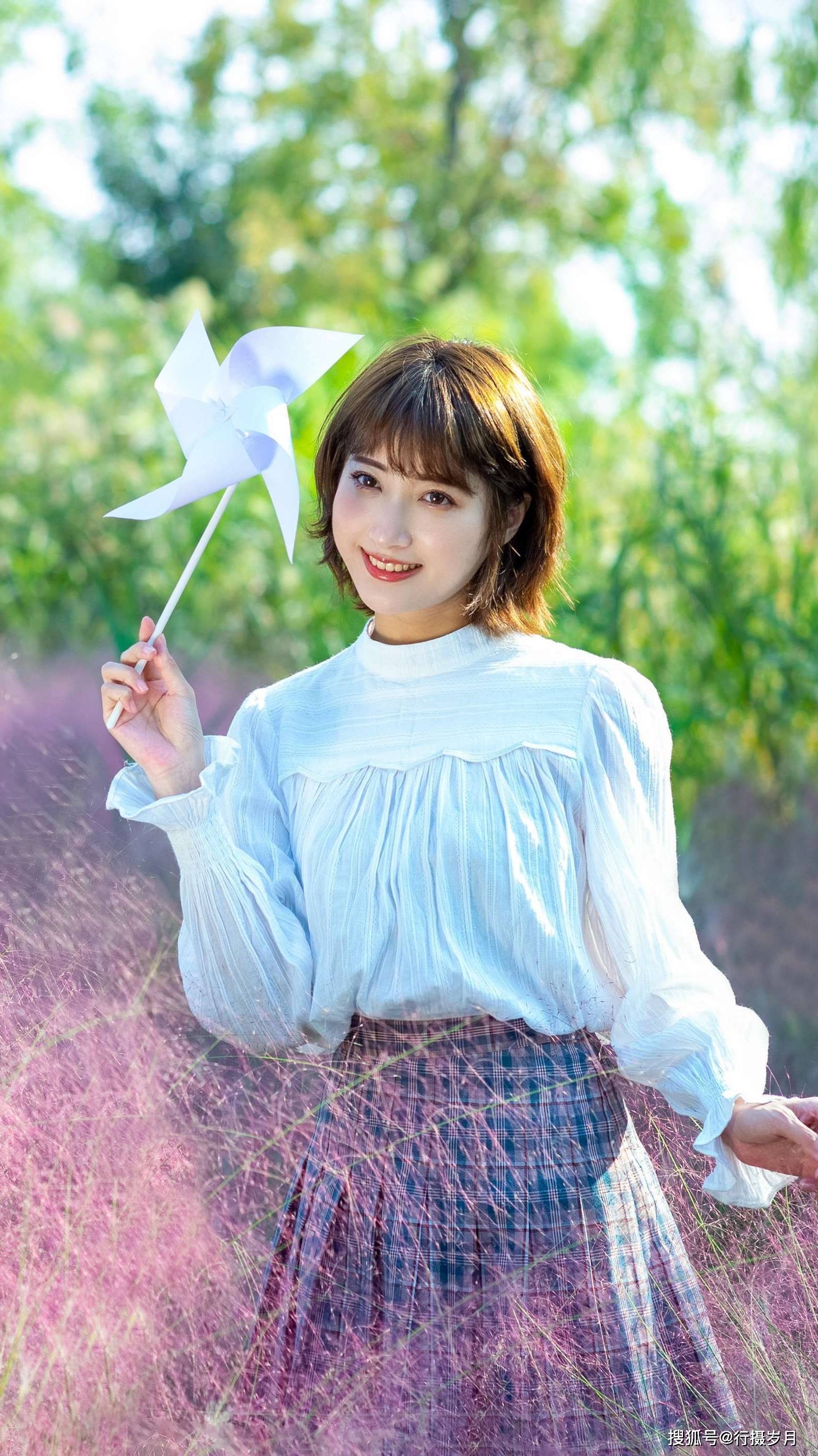 远山含笑简谱_儿歌简谱