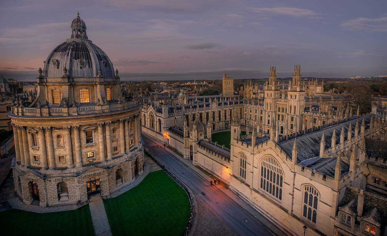国内雇主最认可哪个世界大学排名？近5年排名汇总锁定英国的世界名校！