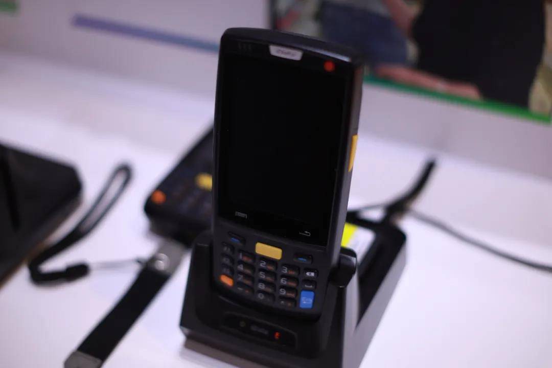 共创零售场景数智化，共话零售新变革