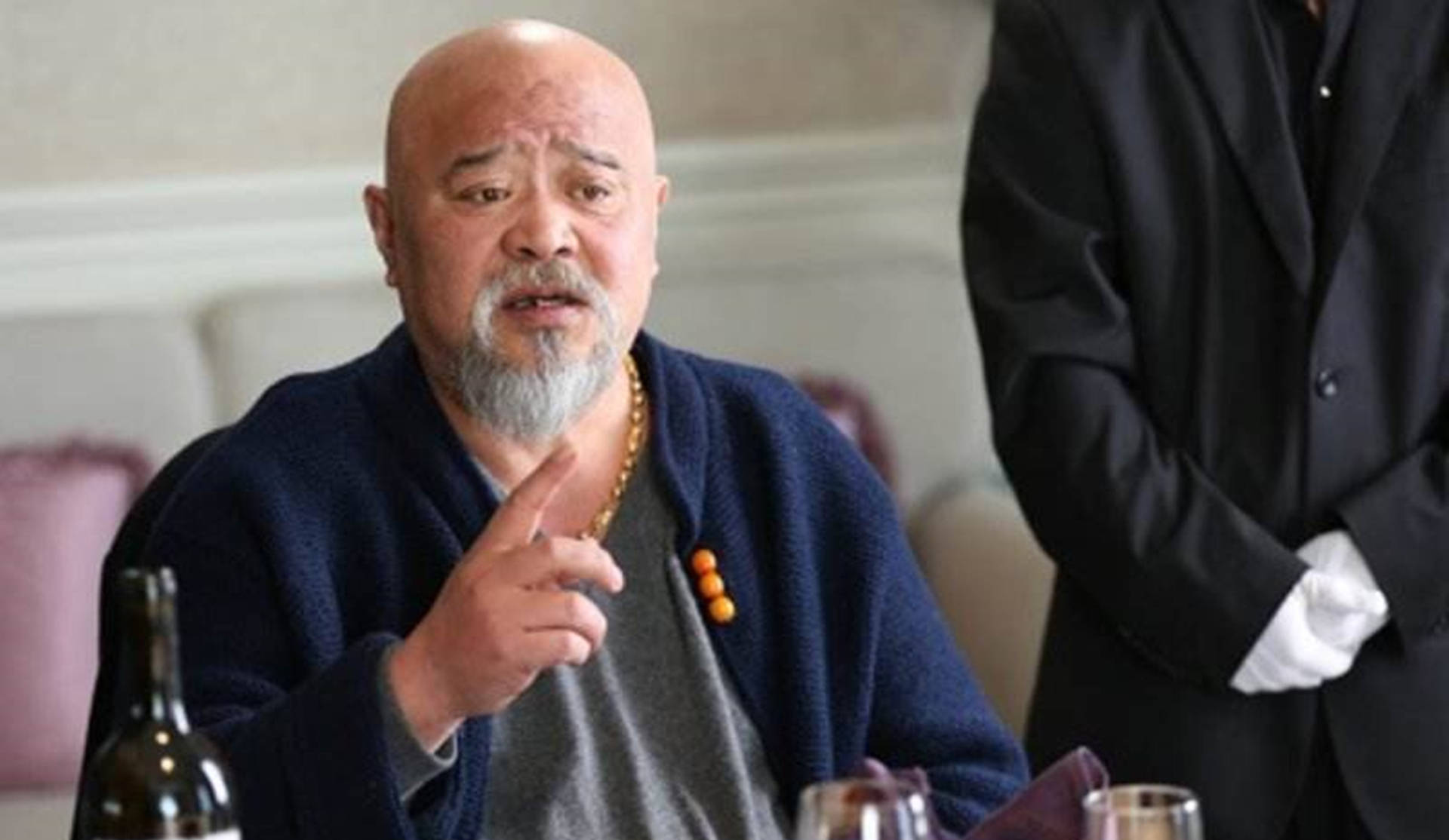 抽烟喝酒的危害有多大?看看演员李琦现如今的下场就知道了