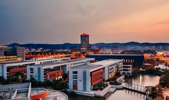 西北工业大学国排名_美景美食丨小微高清多图带你感受西工大国际文化节(2)