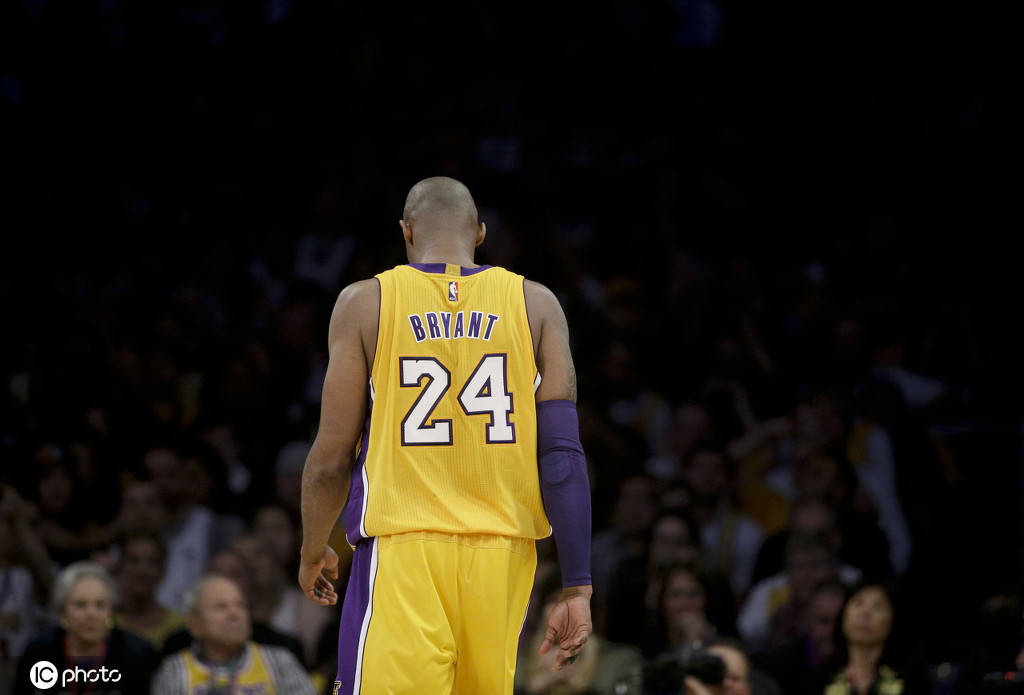 NBA故事汇：少年科比流浪记 杀手气质高中已早就