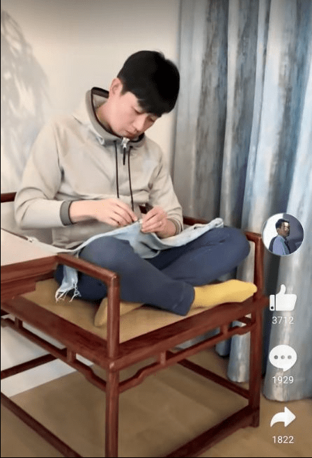 如何缝补破洞视频 ae2c8d4d94d24c58bd861c114949edd4.png