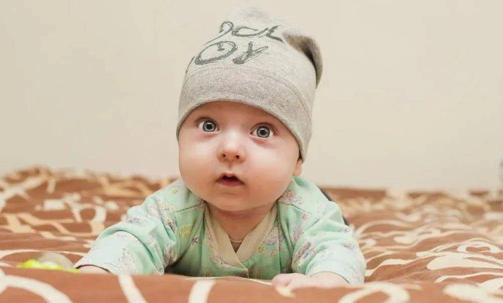 婴儿几个月才可以对声音做出反应 26a56628f0f5413f8d557c18ff1872b1.jpeg