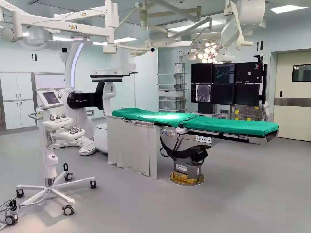 粤东首个复合手术室接下来,汕头市中心医院将以此为契机,通过多学科协