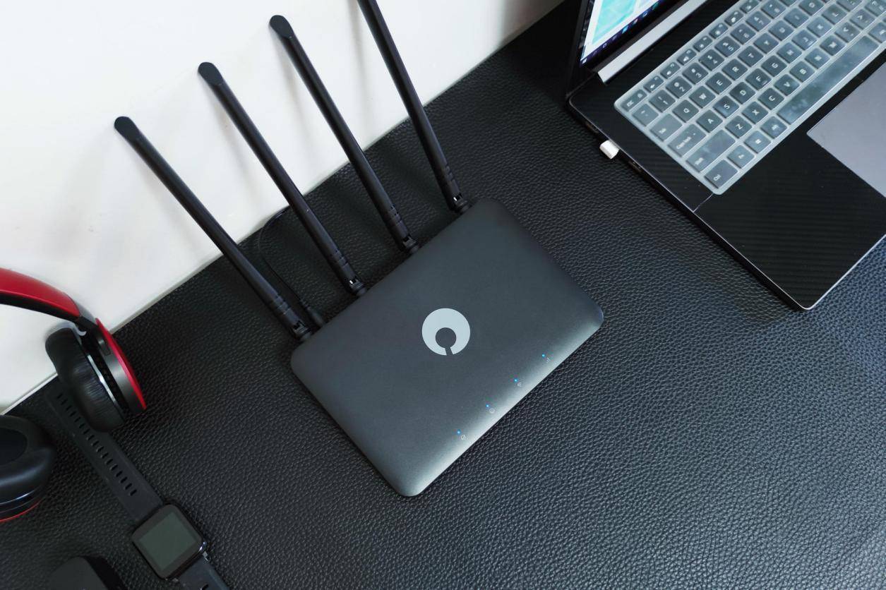 让办公自由一点，4G转有线转无线+远程OA，蒲公英X4C体验