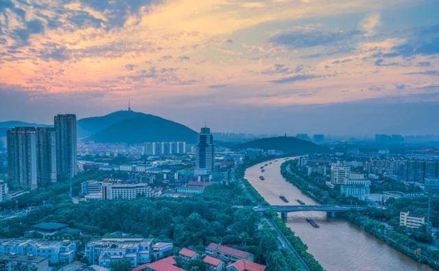 民族地区经济总量小_经济总量增强图片(3)