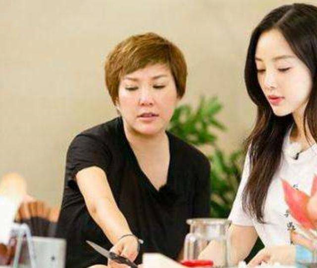 7ffa5652e984437e8238be0db932f580.jpeg