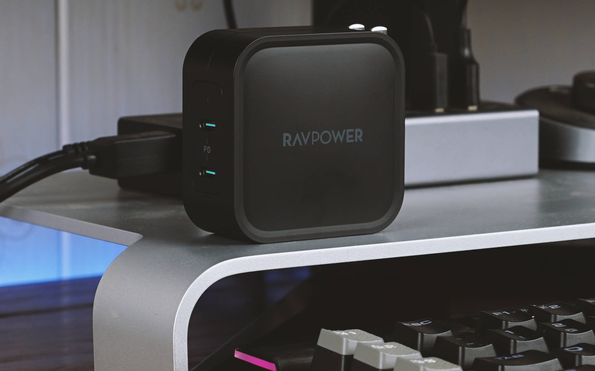 Type-C|90W急速快充！RAVPower 90W充电器体验!
