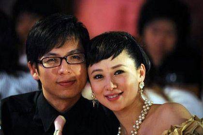 她是「頂級女神」，遭王晶設圈套拍風月片，52歲活成眾人的夢想 娛樂八卦吃瓜 第6张