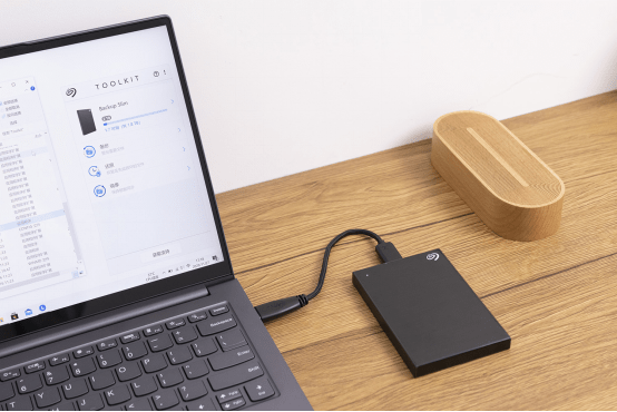 Toolkit|不用每天都带着电脑上下班，一个大容量移动硬盘就搞定