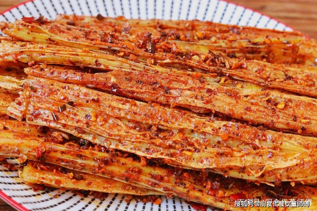 自己怎么做手工辣条 7cb7f509af764c73bf7f36ced976d019.jpeg