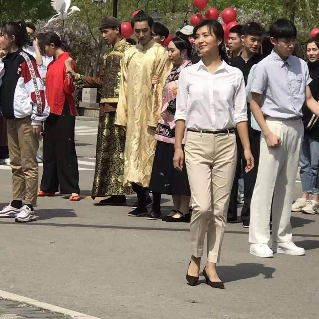 萬人迷陳好巔峰期嫁大20歲百億富豪，消失17年到底怎麼了？41歲曬照風情萬種 娛樂八卦吃瓜 第21张