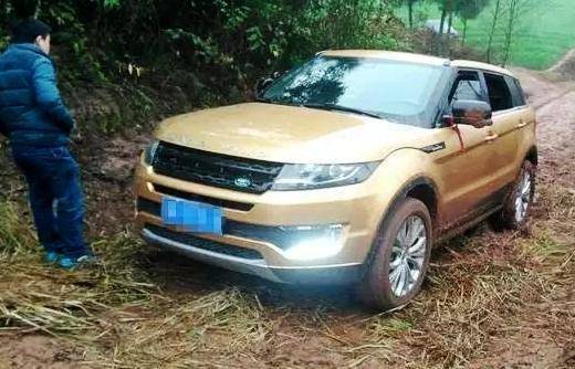 原来开着“Landwind X7”回乡下老家,进村的时候很高调,只能呼救!