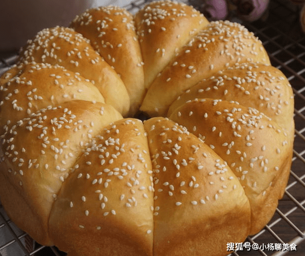 自己做面包成本比买的高 00f0f886416840f9a718664785fef2f8.png