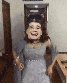 搞笑gif段子:七大金刚齐聚此地,那些伴郎们怕是有些棘手啊!