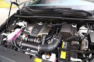 世界十大发动机排名_世界十大最贵宾利跑车(2)