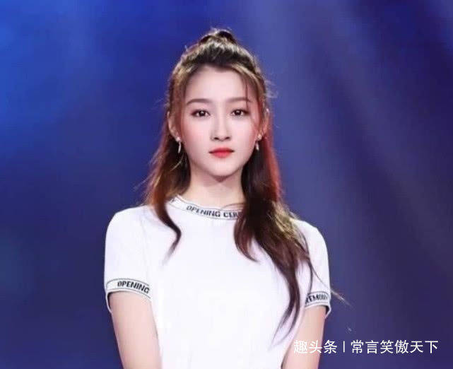 2020鞠婧祎排名第几_女星网络影响力排行榜,鞠婧祎排名惹网友争议,榜首(2)