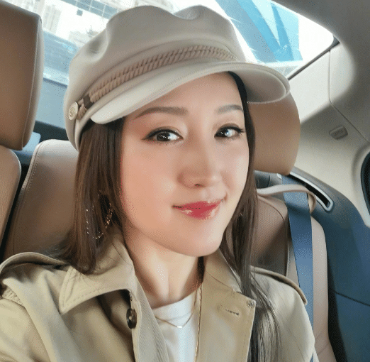 「玉女天後」楊鈺瑩真人長啥樣？看到素顏照後，她是真嫩還是裝嫩？ 娛樂八卦吃瓜 第6张