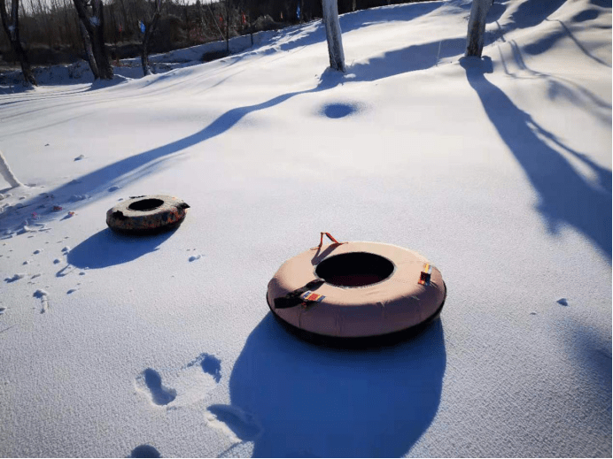 这个周末景梅山戏雪园邀您激情戏雪