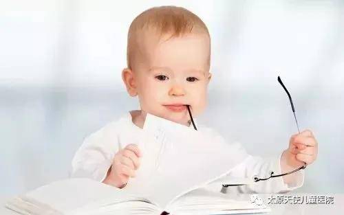 什么原因导致孩子智力低下 55af522871574261af91cc07388305b2.jpeg