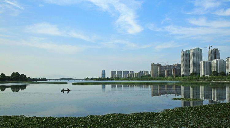 连云港投资50亿的景区，被称“小西湖”，不要门票值得来玩