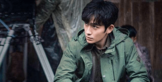朱一龙演的盗墓笔记总共有几季 d1b4ec09e6184f30a6c1ac091960b070.png