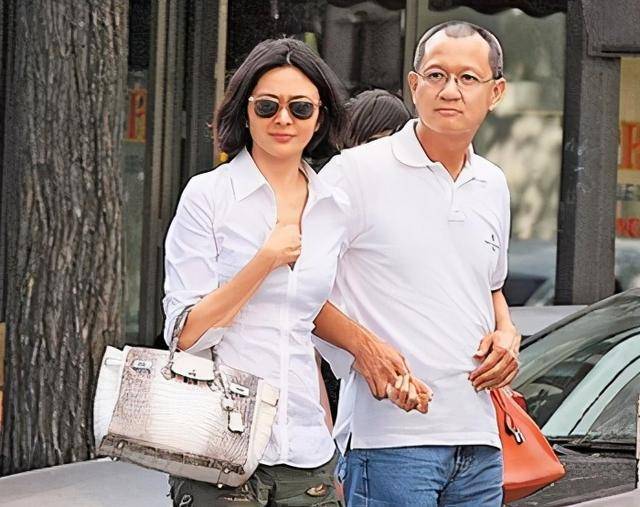 刘嘉玲关之琳30年恩怨情仇：争富商抢代言？闺蜜