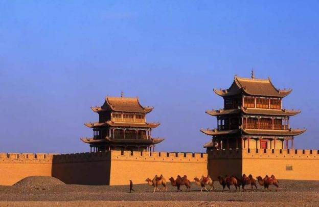 甘肃“最富裕”城市，不是省会兰州，而是“边陲锁钥”之城嘉峪关