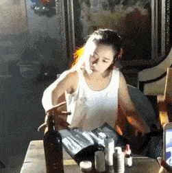 搞笑gif段子编辑一个人的火锅这样吃火锅才霸气嘛