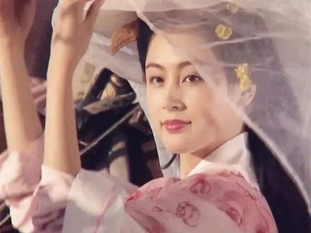 原创被评“大陆第一美女”，她主演的第一部电影，你看过吗？