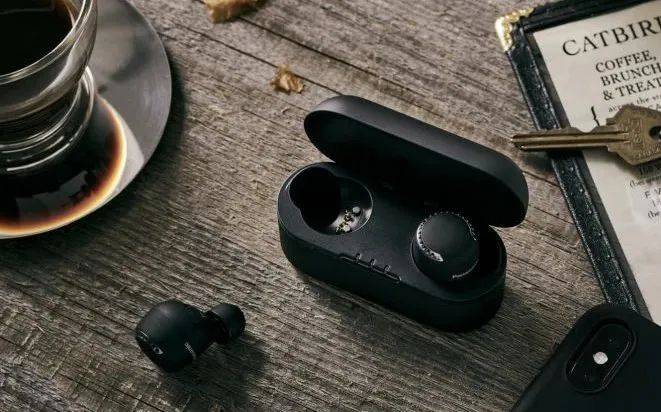 主动|盘点 2020 年 15 款真无线降噪耳机,超越 AirPods Pro 只待时日?| 年度复盘