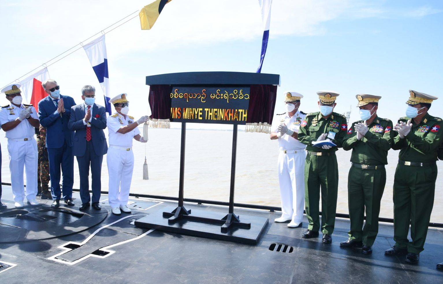 高清图组|正式服役的缅甸海军敏耶登卡杜号潜艇