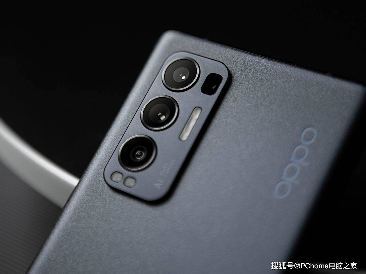 光之旅|OPPO Reno5 Pro+评测 超大杯的体验开创猎光之旅