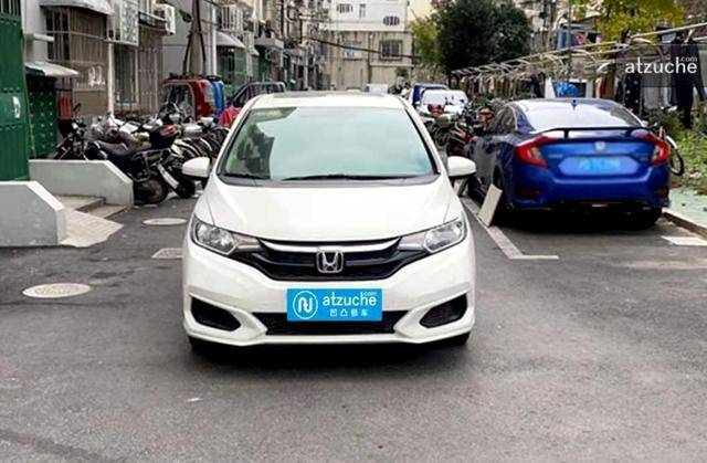 这些省油的家庭轿跑,过年不怕跑远