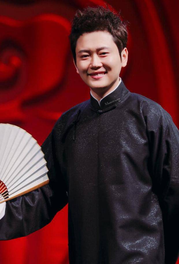 原创郭德纲给李雪琴介绍对象,提到孟鹤堂名字,反应情商超高