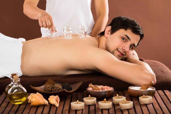 拔罐为什么会有血 2fb6a91539474023bfc0e297510e68a6.jpeg