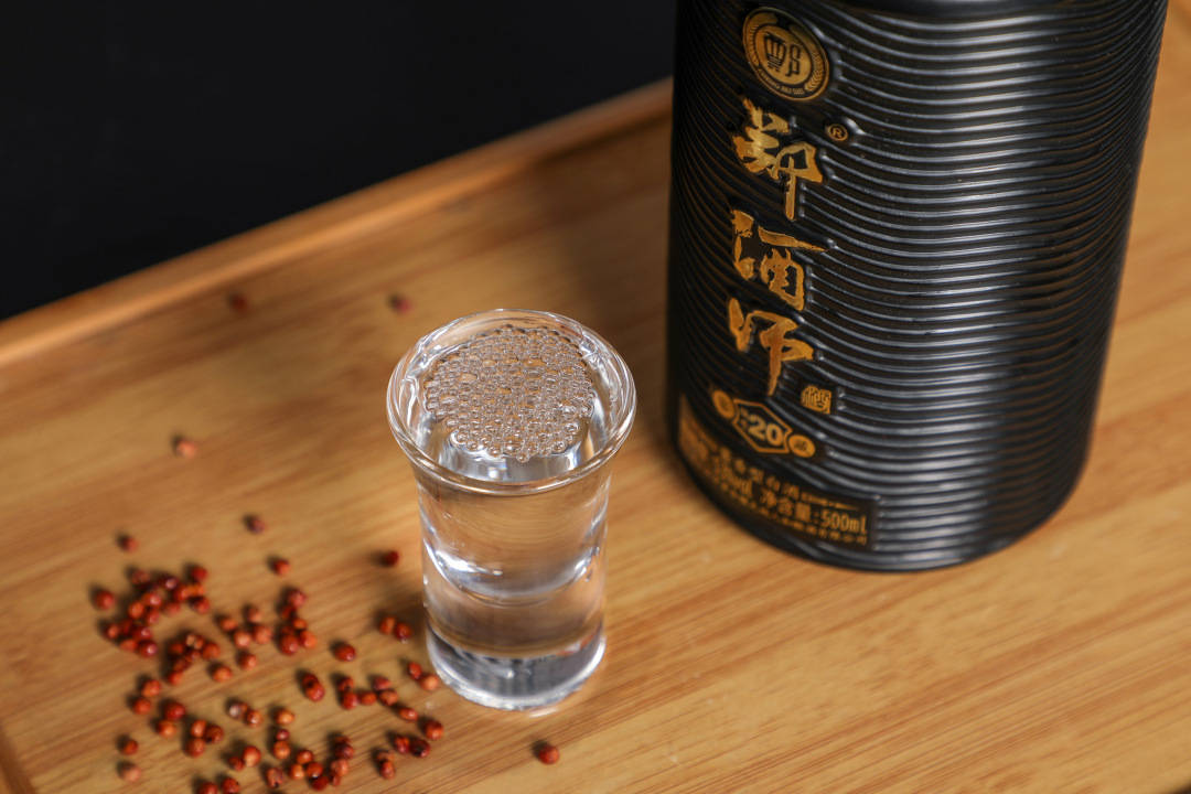 再见2020,郑酒师必须敬你一杯酒